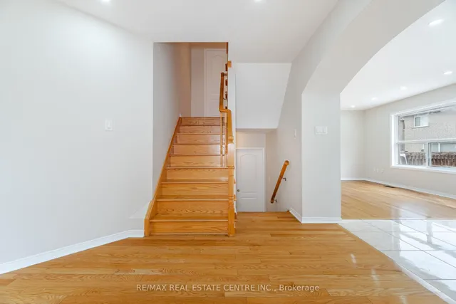 Additional image 23 of 16 Mistycreek Cres