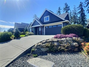 Additional image 4 of 473 Ridgefield Dr