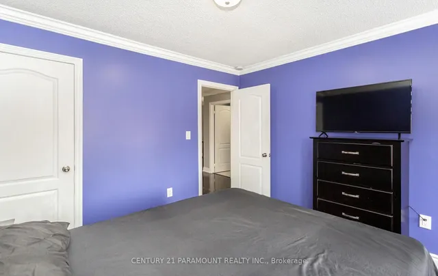 Additional image 29 of 112 Wildberry Cres