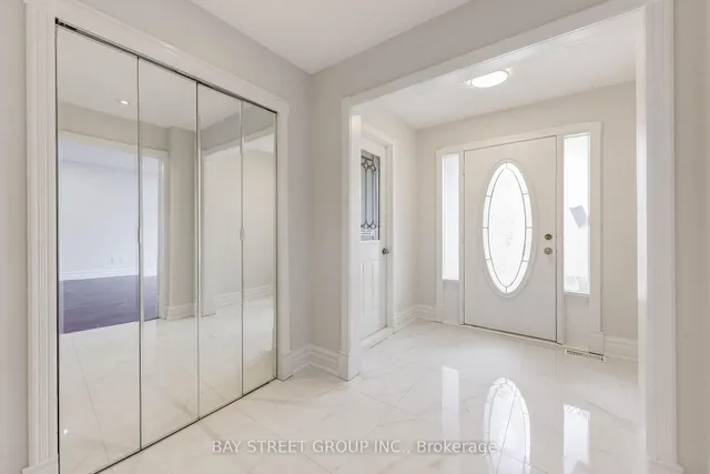 Additional image 3 of 2042 Golden Briar Tr