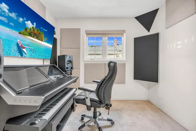 Additional image 24 of 54 Judy Sgro Ave