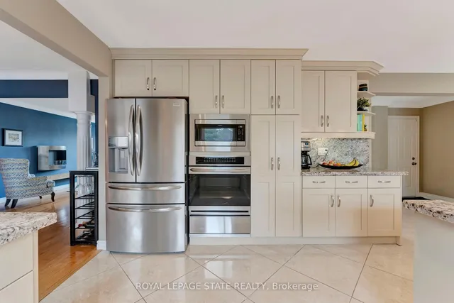 Additional image 12 of 660 Highvalley Rd