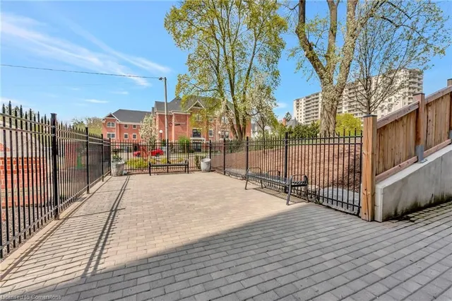 Additional image 24 of 399 Queen St Unit 217