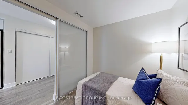 Additional image 11 of 180 Fairview Mall Dr Unit 503