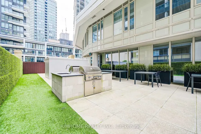 Additional image 29 of 68 Shuter St Unit 2505