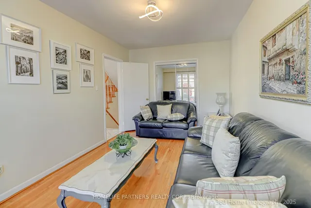 Additional image 25 of 77 Thwaite Ave