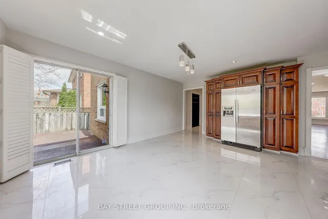 Additional image 14 of 2042 Golden Briar Tr