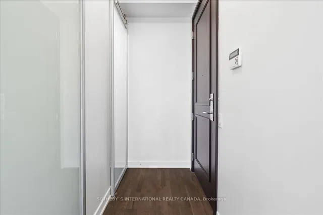 Additional image 6 of 90 Park Lawn Rd Unit 915