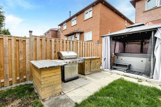 Additional image 38 of 120 Candy Cres