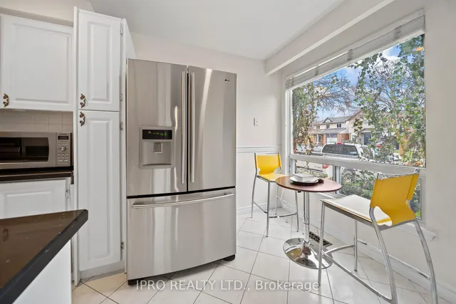 Additional image 5 of 734 Briar Cres