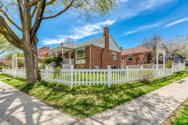 Additional image 3 of 195 Clearbrooke Circ