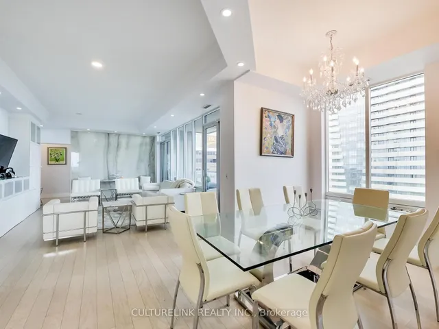 Additional image 8 of 35 Balmuto St Unit 4402