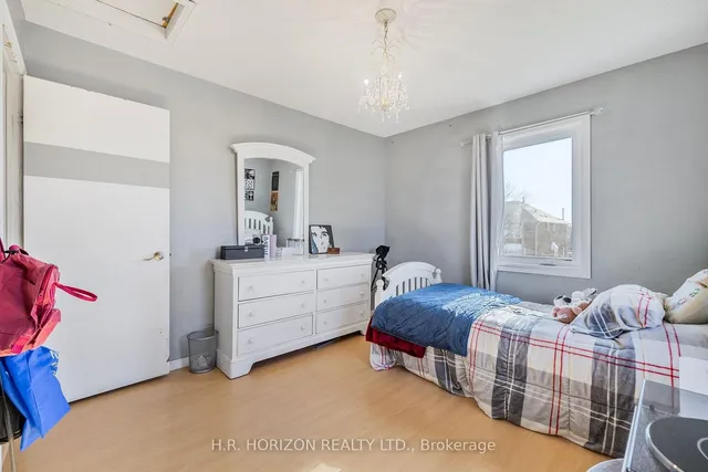 Additional image 23 of 28 Bates Crt