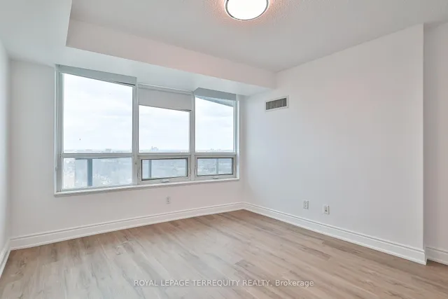 Additional image 24 of 15 Greenview Ave Unit 2411