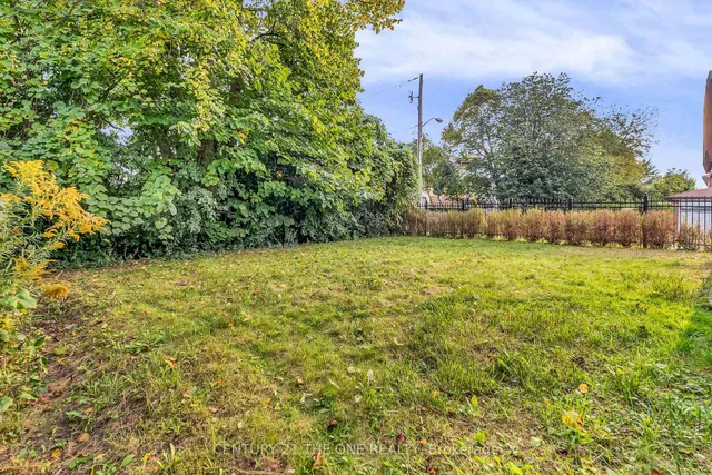 Additional image 41 of 225 Maxome Ave