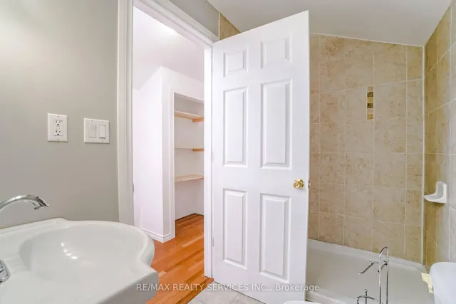 Additional image 47 of 6 Trueman St