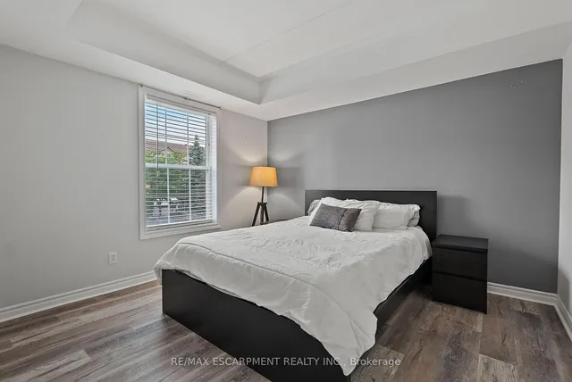 Additional image 9 of 1810 Walker's Line Unit 204