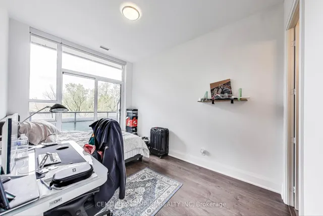 Additional image 24 of 36 Park Lawn Rd Unit 203