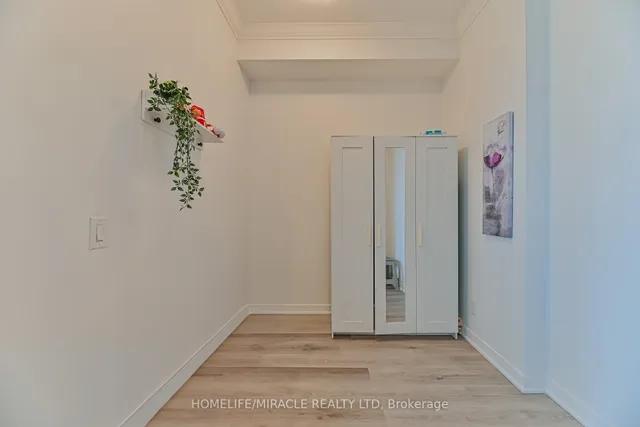 Additional image 26 of 840 Queens Plate Dr Unit 1609