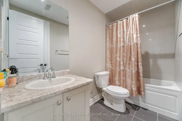 Additional image 31 of 156 Camellia Cres