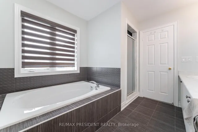 Additional image 31 of 62 Bakersfield Rd