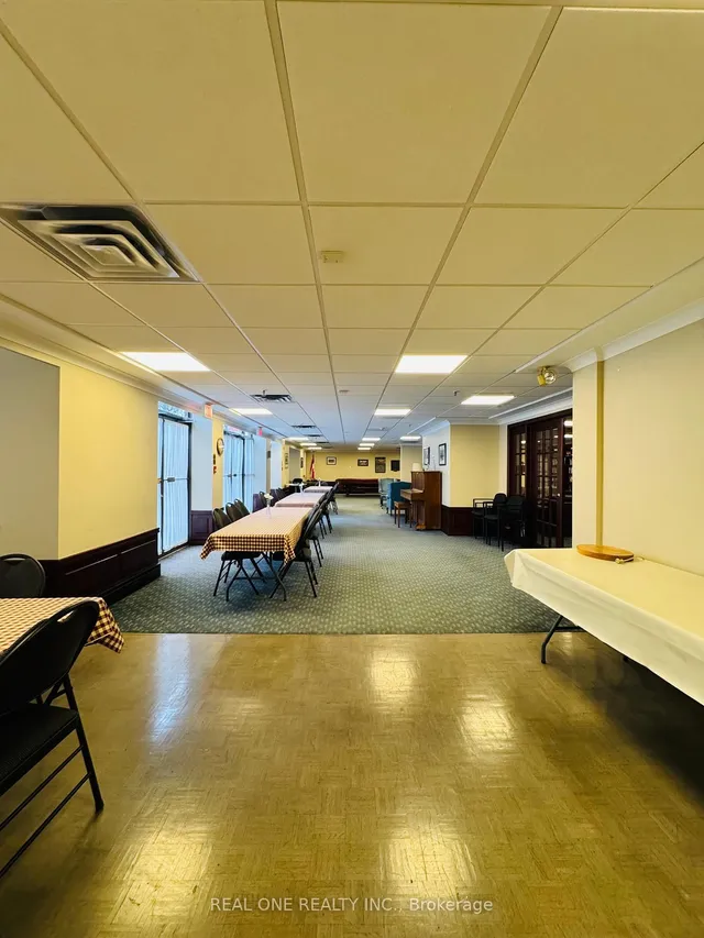 Additional image 13 of 2199 Sixth Line Unit 405