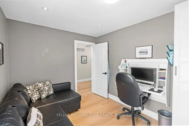 Additional image 24 of 61 Lake Ave