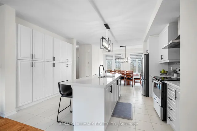 Additional image 18 of 109 Halliford Pl