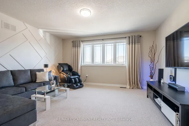 Additional image 17 of 78 Rockledge Dr