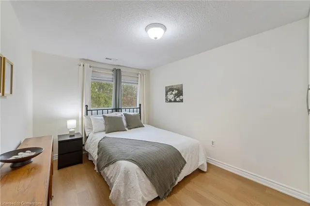 Additional image 22 of 1967 Main St Unit 6