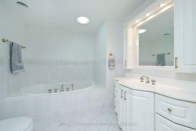 Additional image 32 of 15 Brookbank Crt
