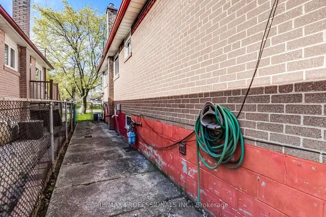Additional image 36 of 19 Wellesworth Dr