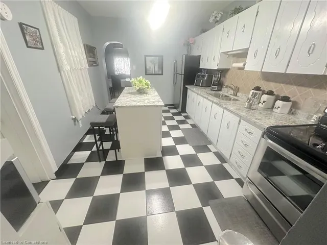Additional image 12 of 186 East Ave