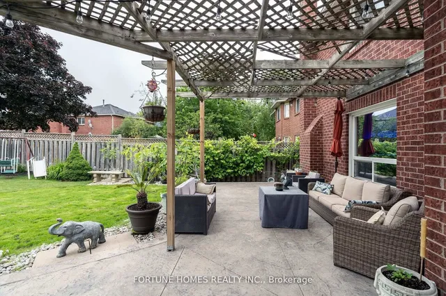 Additional image 39 of 14 Shadywood Rd