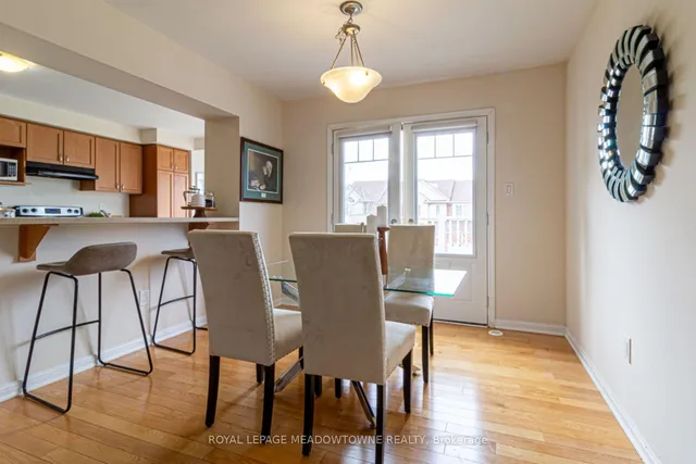 Additional image 28 of 217 Woodley Cres