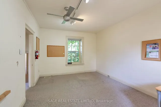 Additional image 36 of 322 La Rose Ave