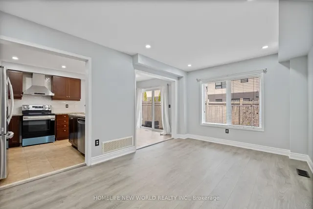 Additional image 7 of 4884 Capri Cres