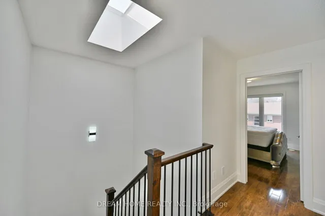 Additional image 29 of 9 Oakburn Cres Unit Th 28