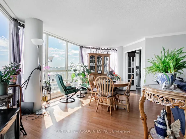 Additional image 18 of 45 Kingsbridge Garden Circ Unit 2604