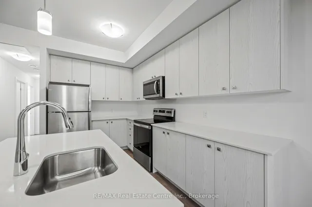 Additional image 3 of 20 Palace St Unit E8