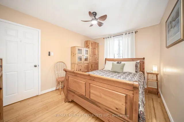 Additional image 32 of 72 Carisbrooke Crt