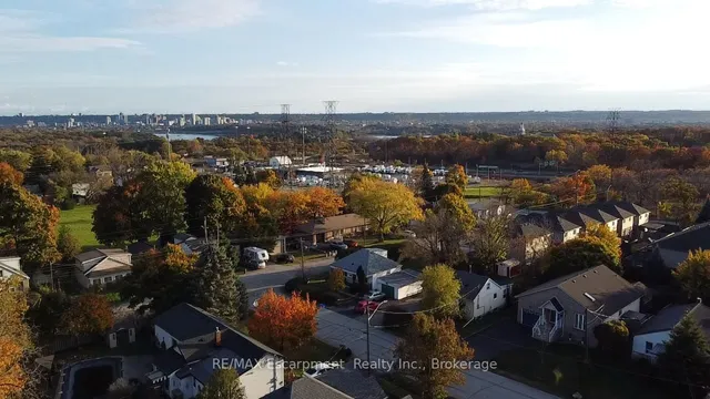 Additional image 49 of 1517 Norwood Ave