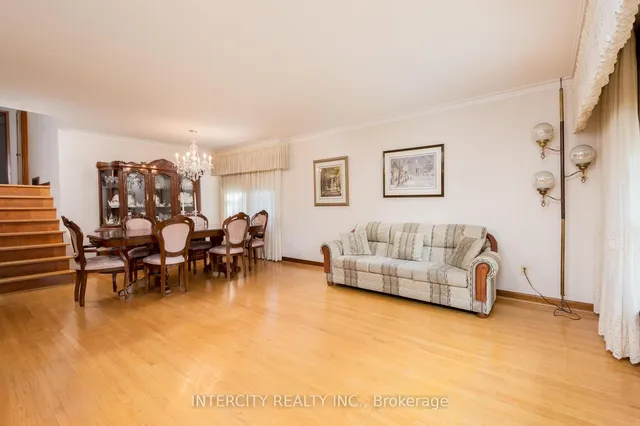 Additional image 6 of 852 Glencairn Ave