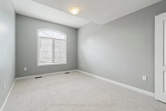 Additional image 36 of 1466 Chretien St