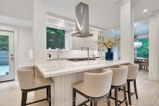 Additional image 11 of 407 Queen St