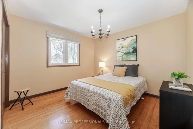 Additional image 20 of 9 Wingrove Hill