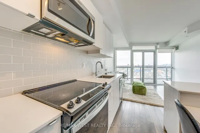 Additional image 8 of 1461 Lawrence Ave Unit 1706