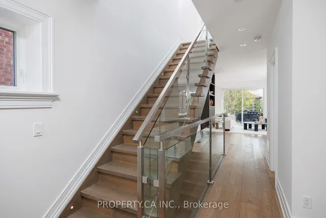 Additional image 15 of 129 Fairlawn Ave