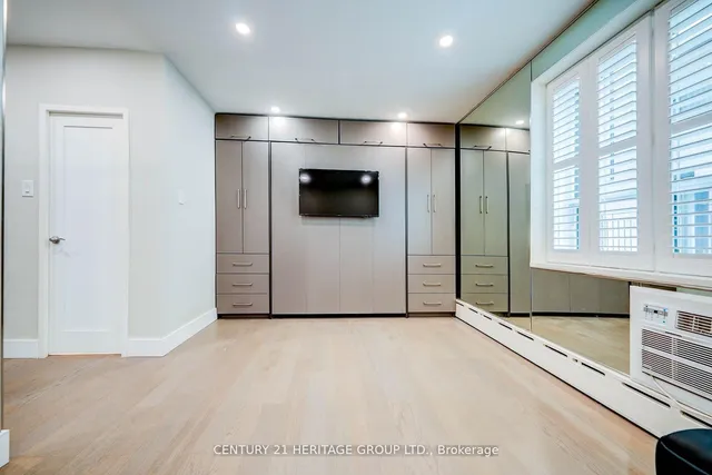 Additional image 16 of 78 Warren Rd Unit 107