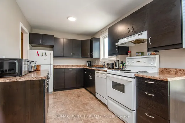 Additional image 25 of 80 Old Country Dr Unit 9